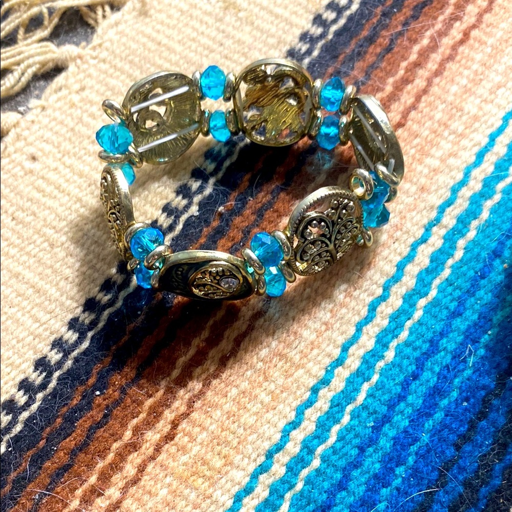 3/$15. Elegant Gold and Blue Beaded Braceletl